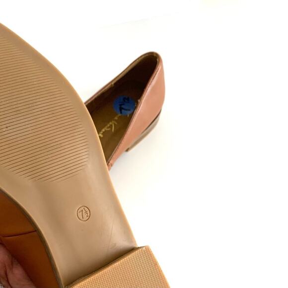 Gloria Vanderbilt Womens Brown Leather Chain Block Heel Slip On Loafer Size 7.5 - Picture 6 of 7